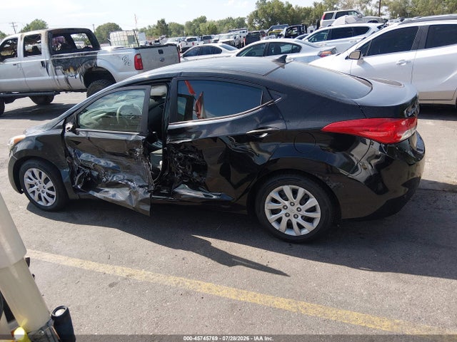 2011 Hyundai Elantra Gls მანქანა იყიდება აუქციონზე, vin: 5NPDH4AE1BH013504, აუქციონის ნომერი: 45745769
