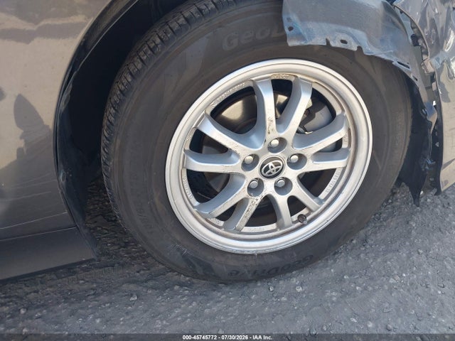 JTDKAMFU2M3138618 Toyota Prius Le