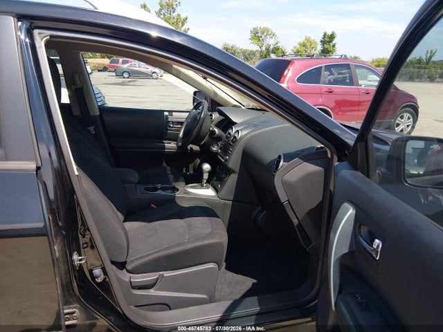 2015 Nissan Rogue Select S მანქანა იყიდება აუქციონზე, vin: JN8AS5MT3FW151389, აუქციონის ნომერი: 45745783