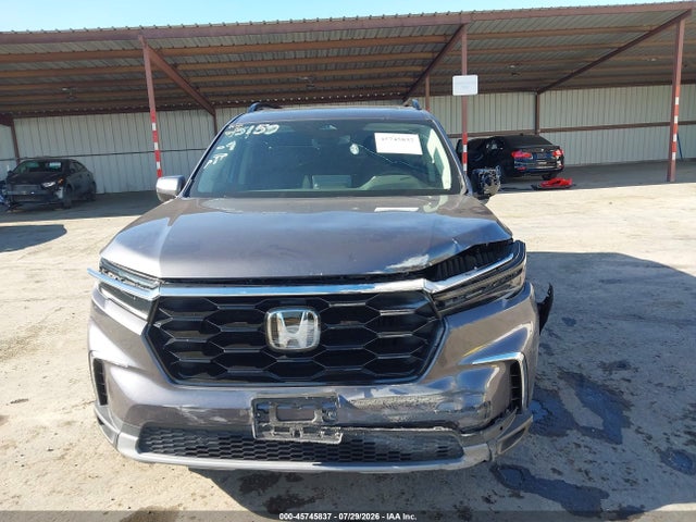 5FNYG1H70PB040676 Honda Pilot Awd Touring