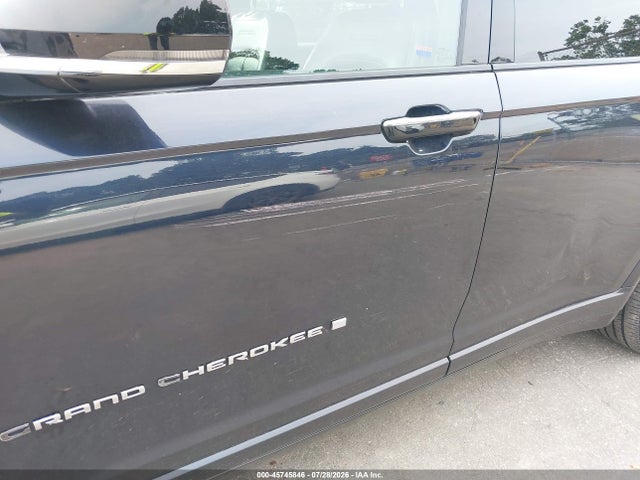 45745846 :رقم المزاد ، 1C4RJKDG4P8782161 vin ، 2023 Jeep Grand Cherokee L Overland 4x4 مزاد بيع