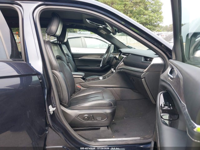 45745846 :رقم المزاد ، 1C4RJKDG4P8782161 vin ، 2023 Jeep Grand Cherokee L Overland 4x4 مزاد بيع