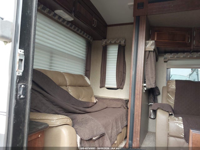 45745893 :رقم المزاد ، 4YDT33424HB452533 vin ، 2017 Keystone Rv Other مزاد بيع