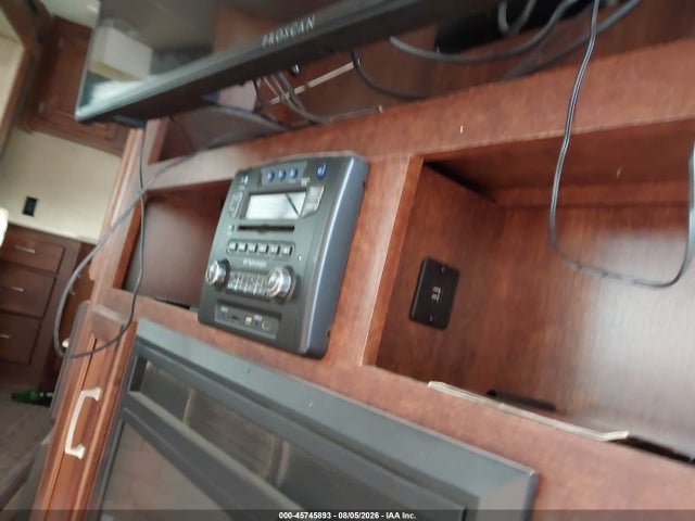 45745893 :رقم المزاد ، 4YDT33424HB452533 vin ، 2017 Keystone Rv Other مزاد بيع