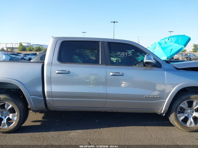 1C6SRFJTXNN131500 RAM 1500 Laramie 4x4 5&#039;7 Box