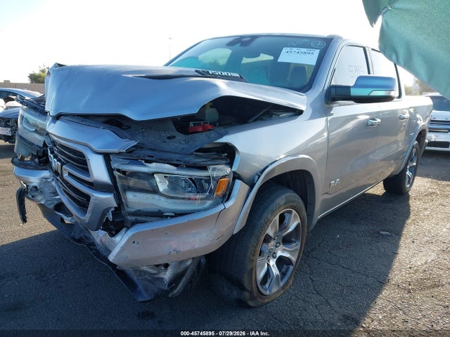 1C6SRFJTXNN131500 RAM 1500 Laramie 4x4 5&#039;7 Box