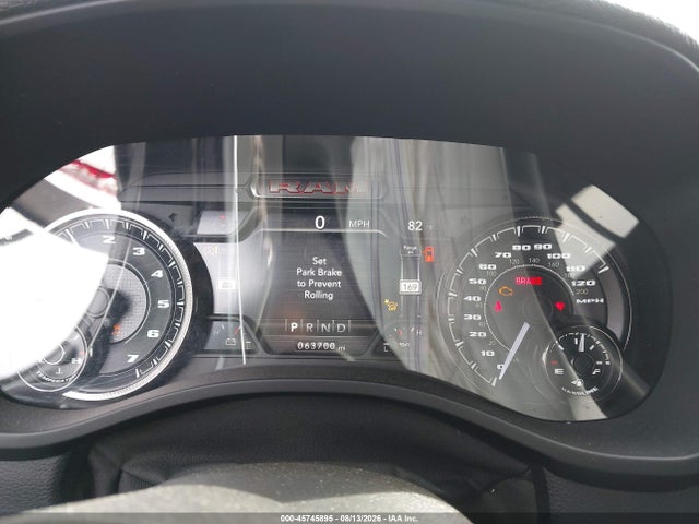 1C6SRFJTXNN131500 RAM 1500 Laramie 4x4 5&#039;7 Box