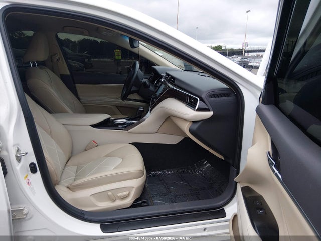 Auction sale of the 2018 Toyota Camry Xle, vin: 4T1B11HK1JU041258, lot number: 45745907