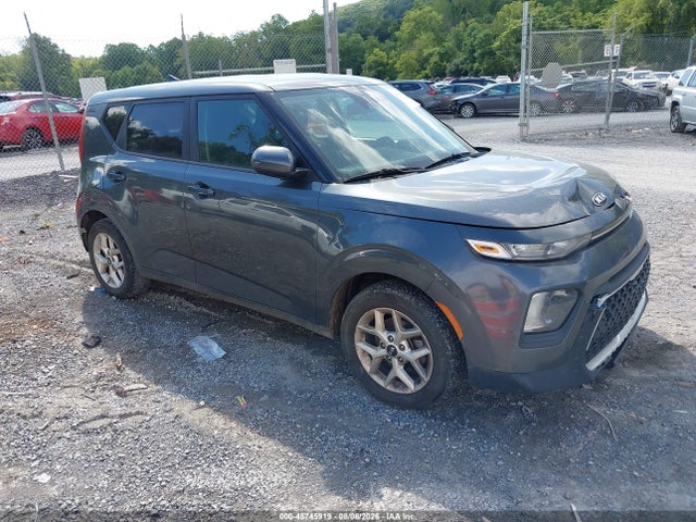 2021 Kia Soul S მანქანა იყიდება აუქციონზე, vin: KNDJ23AU8M7780571, აუქციონის ნომერი: 45745919