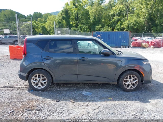2021 Kia Soul S მანქანა იყიდება აუქციონზე, vin: KNDJ23AU8M7780571, აუქციონის ნომერი: 45745919