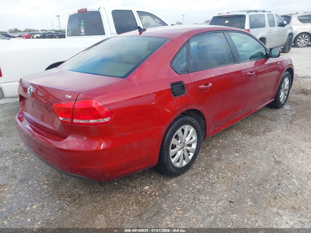 1VWAS7A38FC065103 Volkswagen Passat 1.8t Wolfsburg Edition