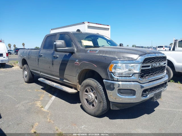 RAM 3500 Tradesman 4x4 8' Box 2023 3C63R3GL5PG510166 main image