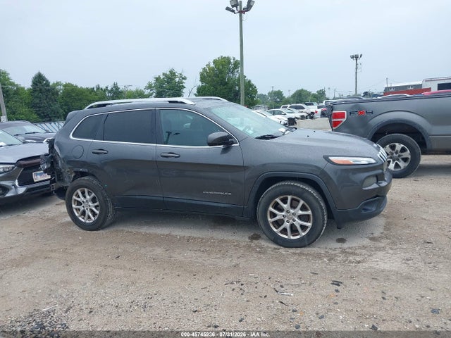 Продажа на аукционе авто 2015 Jeep Cherokee Latitude, vin: 1C4PJMCB6FW633138, номер лота: 45745936