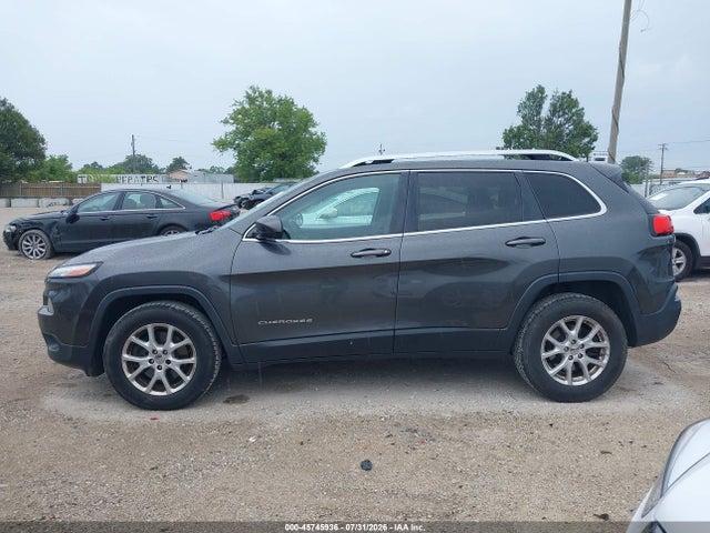 Продажа на аукционе авто 2015 Jeep Cherokee Latitude, vin: 1C4PJMCB6FW633138, номер лота: 45745936