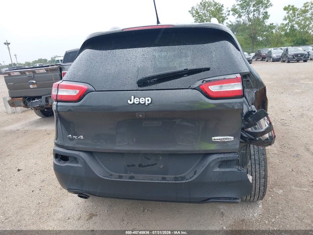 Продажа на аукционе авто 2015 Jeep Cherokee Latitude, vin: 1C4PJMCB6FW633138, номер лота: 45745936