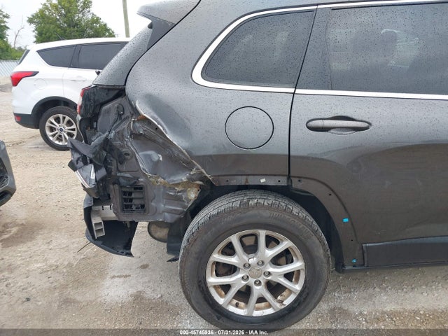 Продажа на аукционе авто 2015 Jeep Cherokee Latitude, vin: 1C4PJMCB6FW633138, номер лота: 45745936