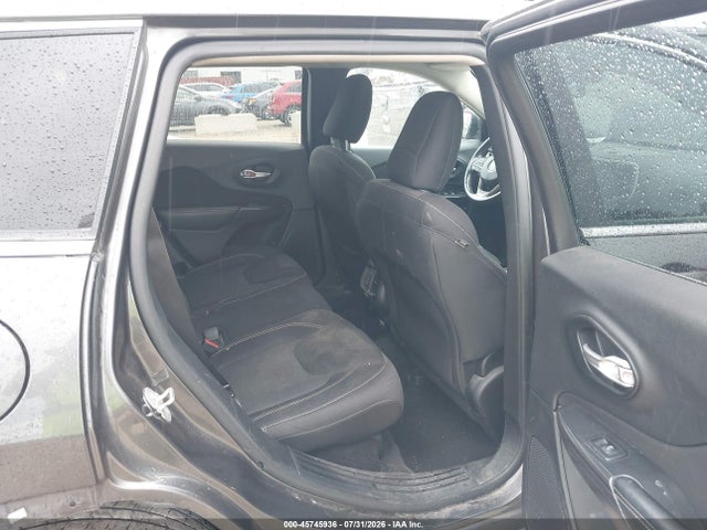 Продажа на аукционе авто 2015 Jeep Cherokee Latitude, vin: 1C4PJMCB6FW633138, номер лота: 45745936