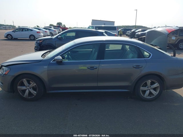 45745946 :رقم المزاد ، 1VWBH7A30CC047905 vin ، 2012 Volkswagen Passat 2.5l Se مزاد بيع