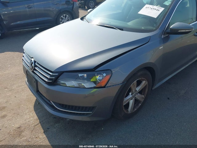 45745946 :رقم المزاد ، 1VWBH7A30CC047905 vin ، 2012 Volkswagen Passat 2.5l Se مزاد بيع