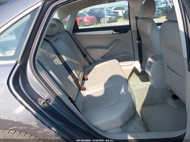 45745946 :رقم المزاد ، 1VWBH7A30CC047905 vin ، 2012 Volkswagen Passat 2.5l Se مزاد بيع