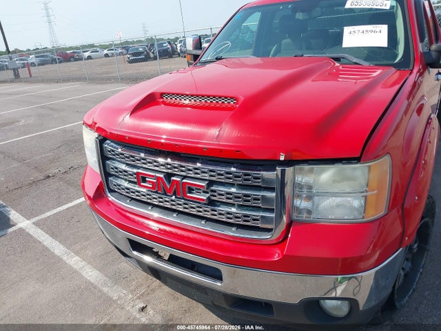 45745964 :رقم المزاد ، 1GT120C82BF191792 vin ، 2011 Gmc Sierra 2500hd Sle مزاد بيع
