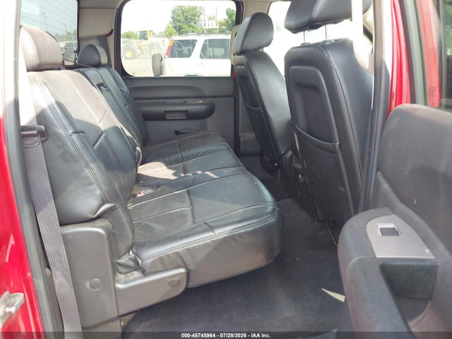 45745964 :رقم المزاد ، 1GT120C82BF191792 vin ، 2011 Gmc Sierra 2500hd Sle مزاد بيع