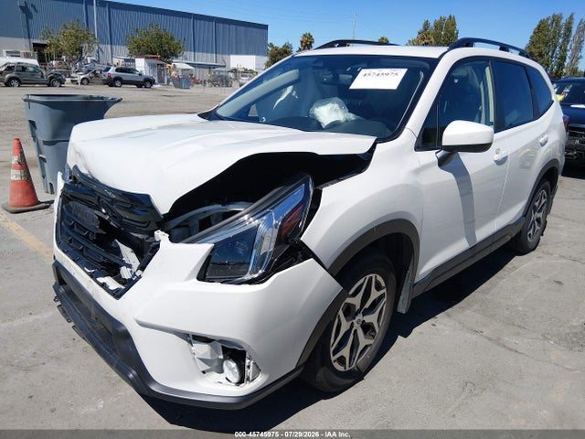Subaru Forester Premium 2023 JF2SKAEC9PH460184 Image 2