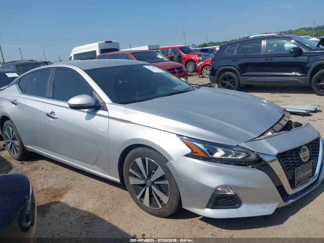 Продажа на аукционе авто 2021 Nissan Altima Sv Fwd, vin: 1N4BL4DV6MN364662, номер лота: 45746025