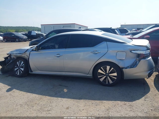 Продажа на аукционе авто 2021 Nissan Altima Sv Fwd, vin: 1N4BL4DV6MN364662, номер лота: 45746025