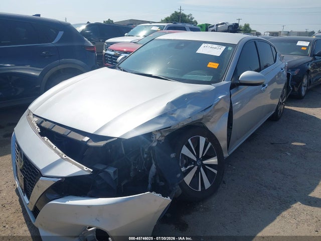 Продажа на аукционе авто 2021 Nissan Altima Sv Fwd, vin: 1N4BL4DV6MN364662, номер лота: 45746025