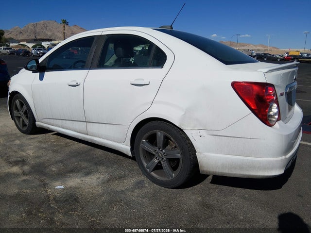Chevrolet Sonic Rs Auto 2015 1G1JG5SB5F4154418 Image 2