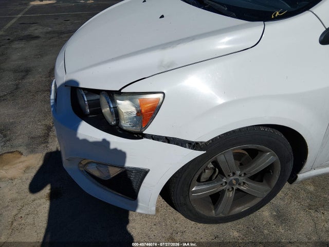 Chevrolet Sonic Rs Auto 2015 1G1JG5SB5F4154418 Image 5