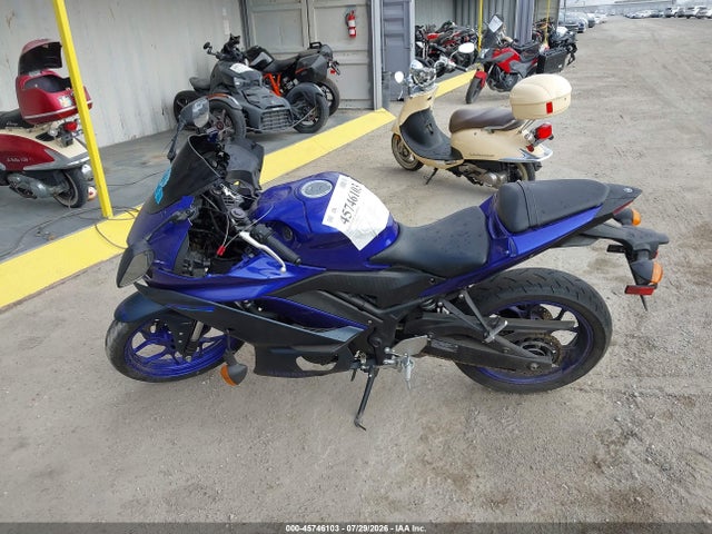 Yamaha Yzfr3 A 2023 MH3RH18Y1PK010973 Image 13