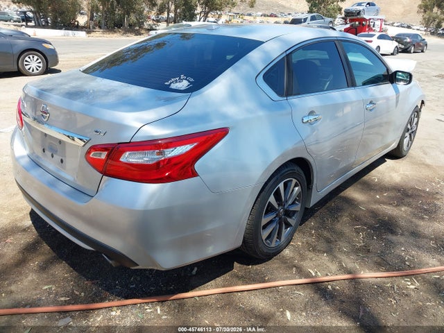 Nissan Altima 2.5 Sv 2017 1N4AL3AP7HC217263 Image 4