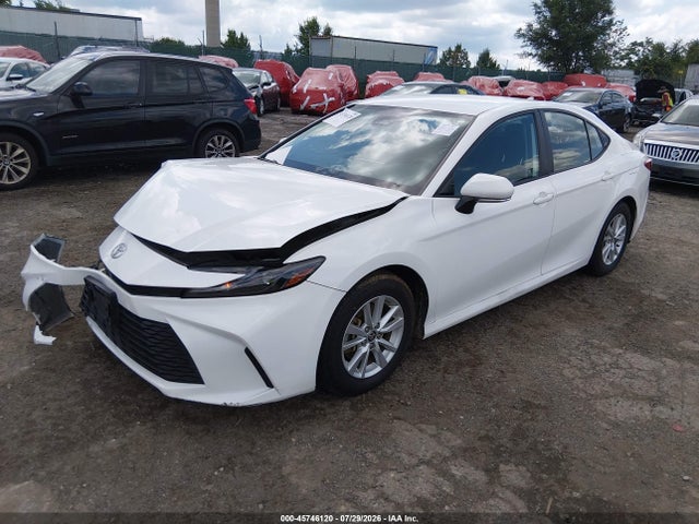 Toyota CAMRY LE 2025 4T1DAACK3SU001359 Image 2