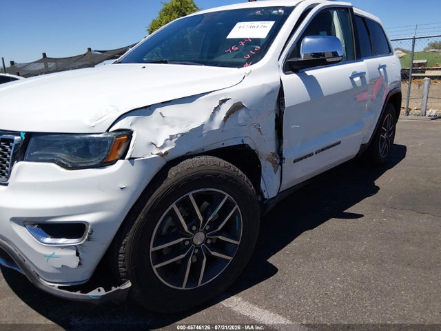 Продаж на аукціоні авто 2018 Jeep Grand Cherokee Limited 4x2, vin: 1C4RJEBG2JC130907, номер лоту: 45746126