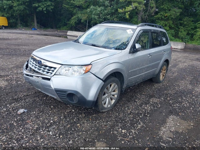 2013 Subaru Forester 2.5x Premium მანქანა იყიდება აუქციონზე, vin: JF2SHADC0DG418813, აუქციონის ნომერი: 45746143