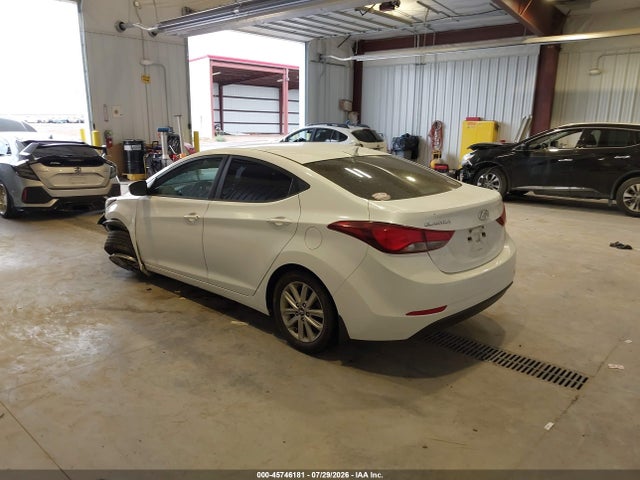 Hyundai ELANTRA SE 2015 5NPDH4AE8FH629481 Image 3