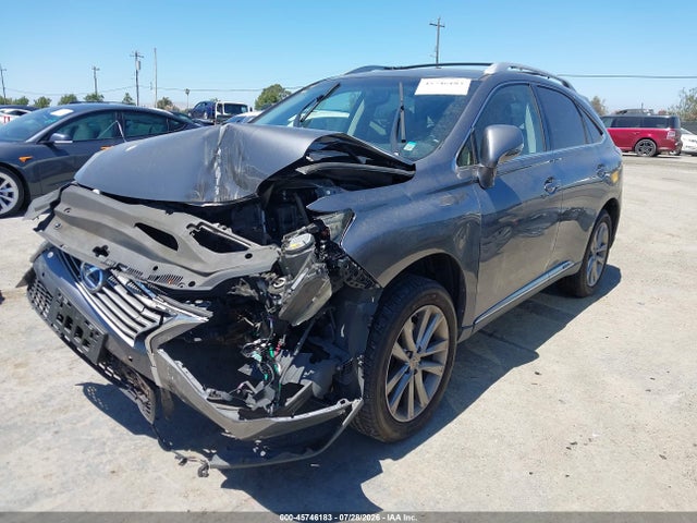 45746183 :رقم المزاد ، JTJBC1BA8D2066511 vin ، 2013 Lexus Rx 450h مزاد بيع