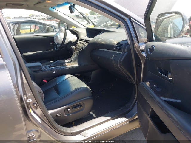 45746183 :رقم المزاد ، JTJBC1BA8D2066511 vin ، 2013 Lexus Rx 450h مزاد بيع