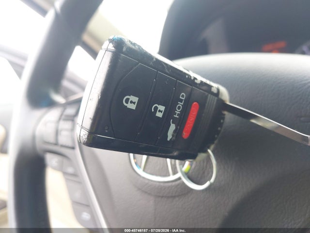 45746187 :رقم المزاد ، 5J8TB3H51DL006436 vin ، 2013 Acura Rdx مزاد بيع