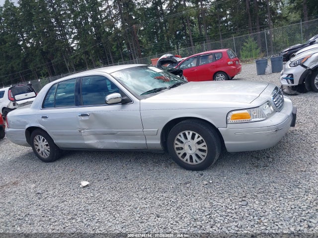 Aukcja sprzedaży 2003 Ford Crown Victoria Lx, vin: 2FAFP74W33X127799, numer aukcji: 45746194