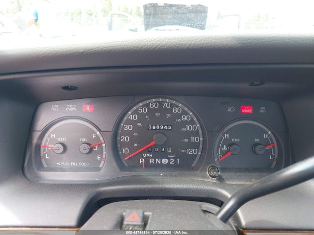 Aukcja sprzedaży 2003 Ford Crown Victoria Lx, vin: 2FAFP74W33X127799, numer aukcji: 45746194