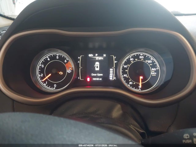 Продажа на аукционе авто 2017 Jeep Cherokee 75th Anniversary Edition, vin: 1C4PJMCB8HW509116, номер лота: 45746206