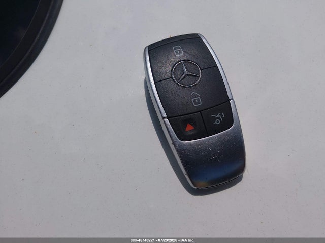 45746221 :رقم المزاد ، WDDWF8EB3LR526548 vin ، 2020 Mercedes-benz C 300 4matic مزاد بيع