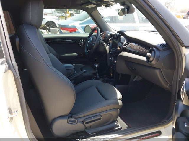 Продажа на аукционе авто 2021 Mini Hardtop John Cooper Works, vin: WMWXR9C04M2P16377, номер лота: 45746226