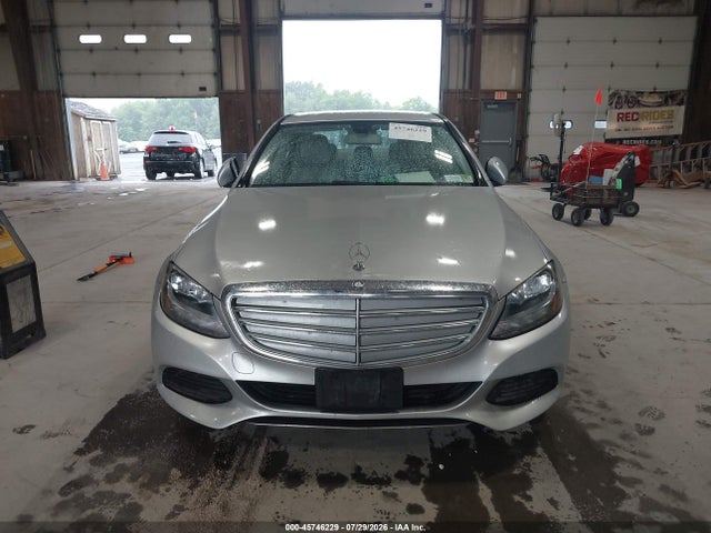Aukcja sprzedaży 2015 Mercedes-benz C 300 Luxury 4matic, vin: 55SWF4KB8FU039782, numer aukcji: 45746229