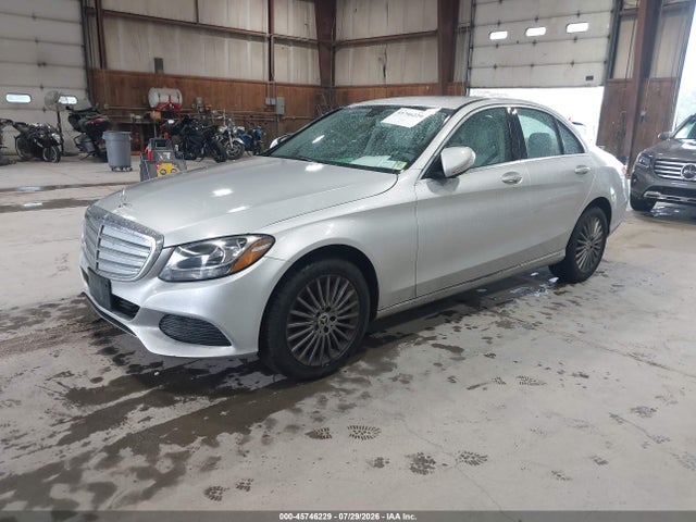 Aukcja sprzedaży 2015 Mercedes-benz C 300 Luxury 4matic, vin: 55SWF4KB8FU039782, numer aukcji: 45746229
