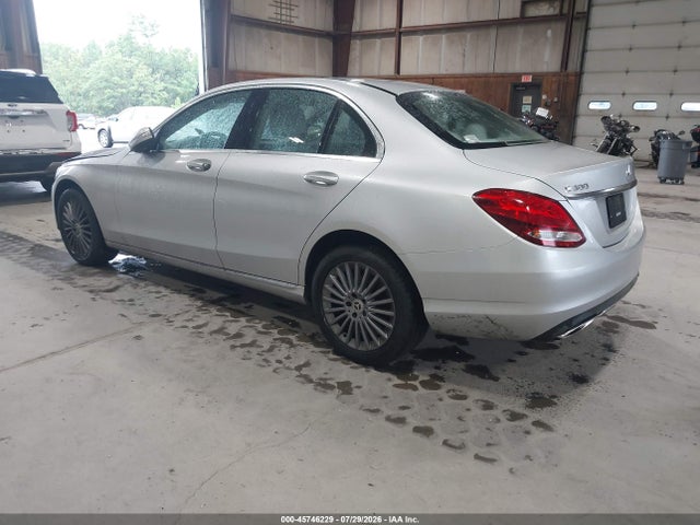 Aukcja sprzedaży 2015 Mercedes-benz C 300 Luxury 4matic, vin: 55SWF4KB8FU039782, numer aukcji: 45746229
