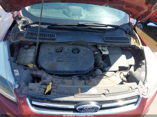 1FMCU0J96EUA05648 Ford Escape Titanium